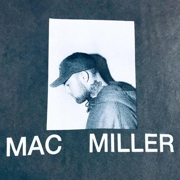 Mac Miller American Rapper Urban Outfitters Portrait Tee Dyed Garment NWT - Picture 2 of 4